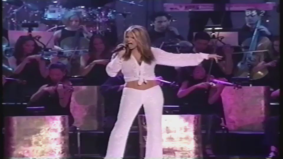 Throwing it back to 2001 #AMA
Bring it 2017 https://t.co/6Z9Ilj1wN6