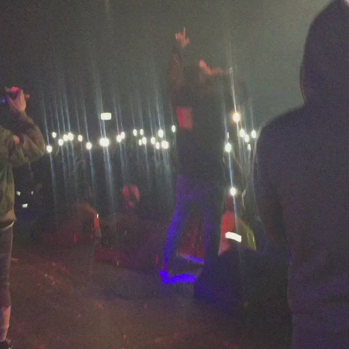 On stage at the game ???????? https://t.co/h1TGrdhVPj