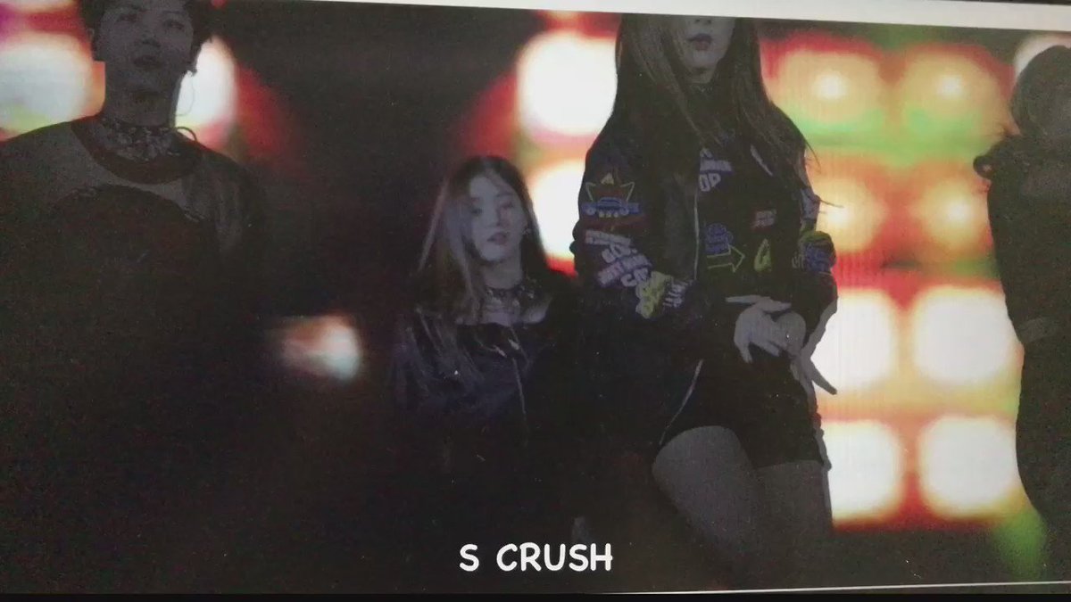 Red Velvet 레드벨벳 아이린 예리 IRENE 슬기 WENDY S210__