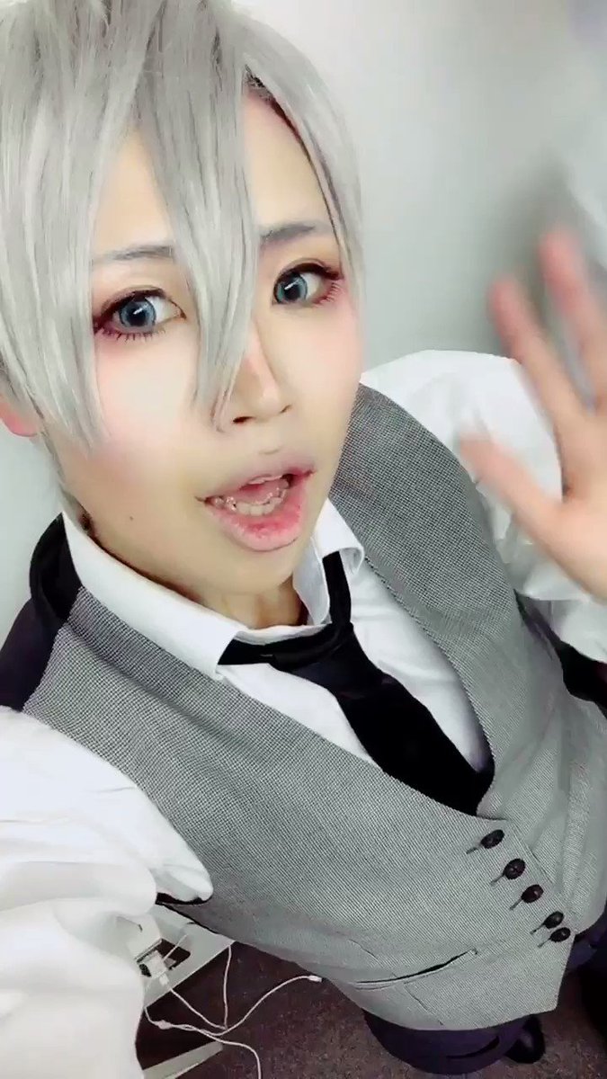 【コス動画 ユーリ!!! 】酔っぱらいがあらわれた ‼️勇利: が初だしとは思えないコスプレクオリティだった…#yur 【コス動画 ユーリ!!! 】酔っぱらいがあらわれた ‼️勇利: が初だしとは思えないコスプレクオリティだった…#yur