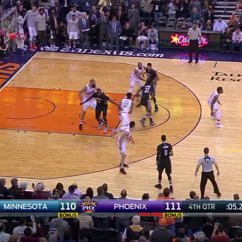 Andrew Wiggins SINKS the game-winner to beat the Suns 112-111 đ https://t.co/65YZ7ydQ5v