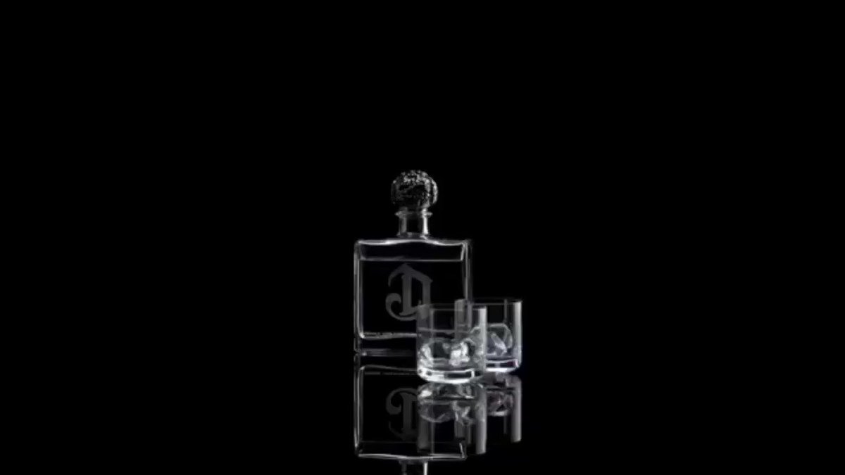 It's game time!!! @DeleonTequila #TheNextLevel #DeleonNights https://t.co/w4sHd9VWmF