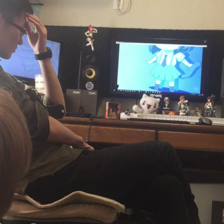 にゃんこデイズEDの入りでチラッとニヤけるゲッティーさん にゃんこデイズEDの入りでチラッとニヤけるゲッティーさん
