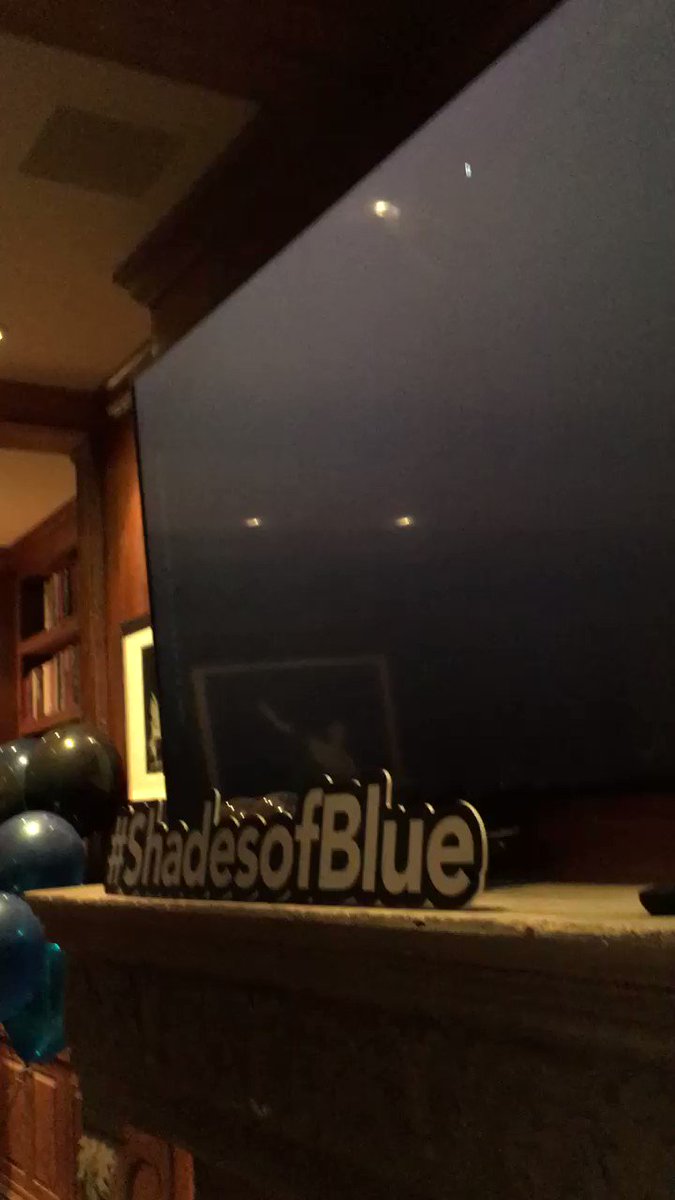 It's starting!!! #ShadesOfBlue https://t.co/956FvIebpm
