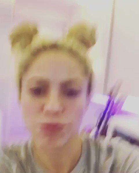 So happy about how my new album is coming together... celebrating in the studio with my 'Afro Puffs'! Shak https://t.co/gctJ92ycFm