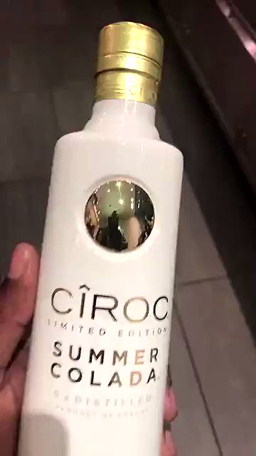 This is 1 of 100,000!!! Be clear!! VERY EXCLUSIVE!!! #CirocSummerColada #WeOwnTheSummer @Ciroc https://t.co/Wh6N5EwezN