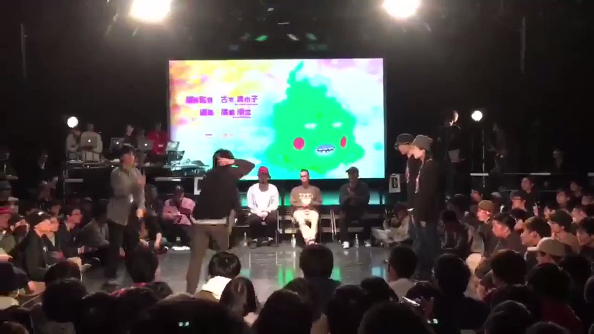 先日のあきばっか~のベスト16の8×4戦にて塩振ってたら本家も塩振ってて思わず作ってしまった#モブサイコ100 #あきば 先日のあきばっか~のベスト16の8×4戦にて塩振ってたら本家も塩振ってて思わず作ってしまった#モブサイコ100 #あきば