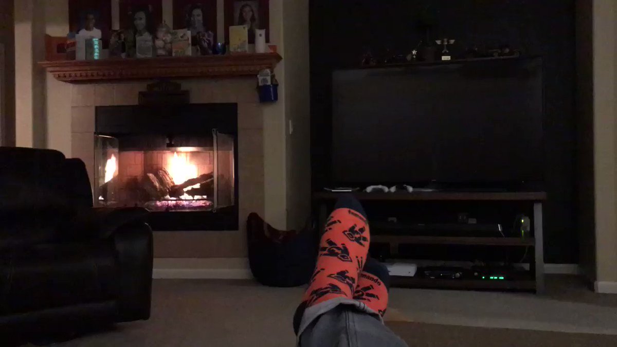 abcb2b: When you finally get home from #Magentoimagine and just want to chill in your cool socks! #tamando https://t.co/Y5YHSag5II