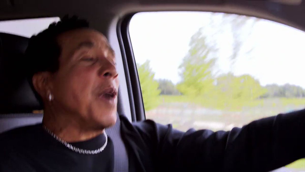 RT @wdytya: .@smokey_robinson is ready to find his grandfather on Sunday's #WDYTYA. https://t.co/ipq7pQDTc0