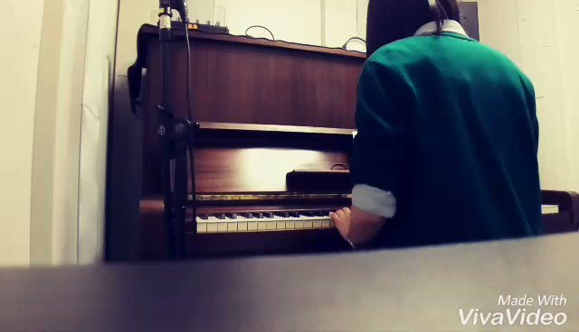 Pupaって、蛹のことです。ラテン語で、女の子、未成熟のもの、とか、ね。ぐちゃぐちゃしてどろどろに溶けて大人になるくらい Pupaって、蛹のことです。ラテン語で、女の子、未成熟のもの、とか、ね。ぐちゃぐちゃしてどろどろに溶けて大人になるくらい