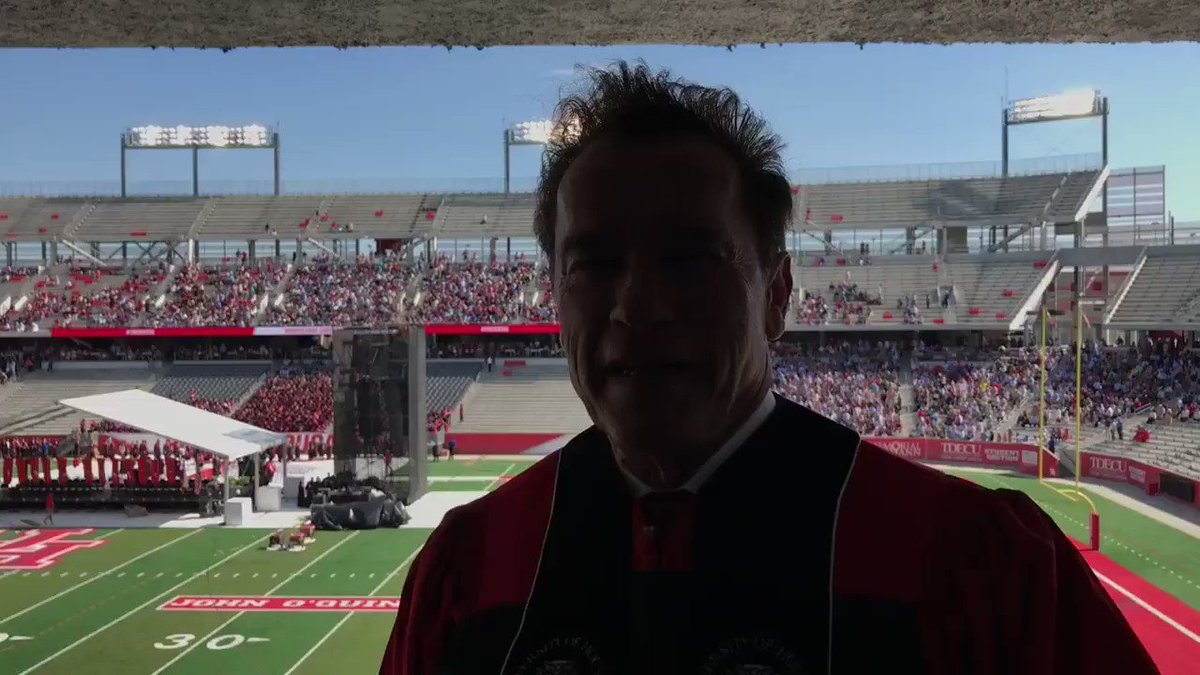 Tune into my @UHouston commencement address right here in one hour! https://t.co/CXuPVsVlWj