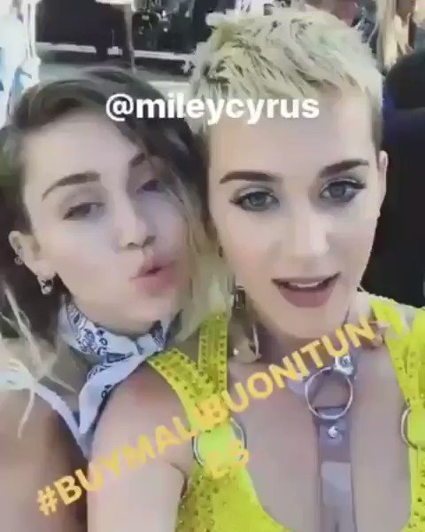 My fraaaaaaand @katyperry showin soooo much Mali love!!!!!!! ???????????????????????? always supportin! Luhhhhh you! https://t.co/dsAnpbMKay