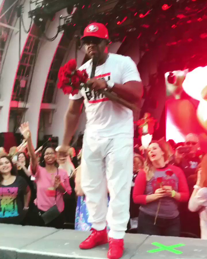 RT @B4BPodcast: She did it again... @BoyzIIMen https://t.co/udLmGxFM5L