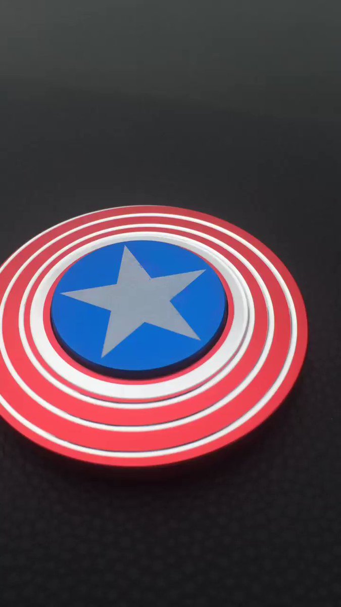 Y q tal este Spinner del escudo del Capitán America!!! Wow!!! Espectacular!!!...