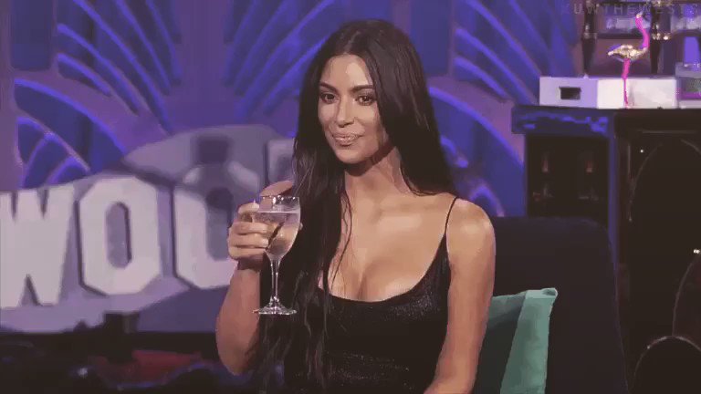 And we sipped a lot of tea this season #Season13 #KUWTK  #finale https://t.co/yyn4tQ82gr