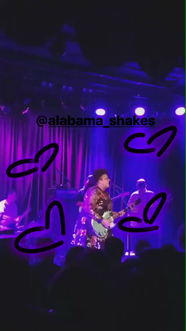 Every time I see @Alabama_Shakes its so magical ✨amazing show https://t.co/HA0L8Fp2pl