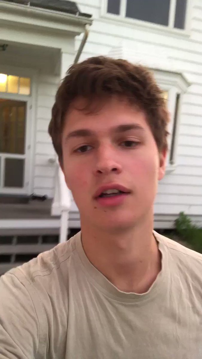 RT @AnselElgort: Share this video with a friend who you're gonna see #BabyDriver with! https://t.co/Gh617IQIyP
