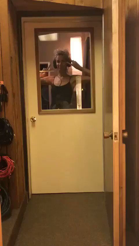 Vocal booth fun ???? https://t.co/IDDUDwLHsl