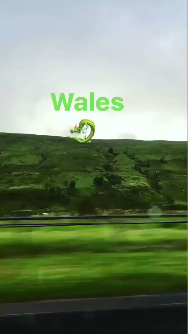 ???? Wales https://t.co/yxDbhZF9Fd