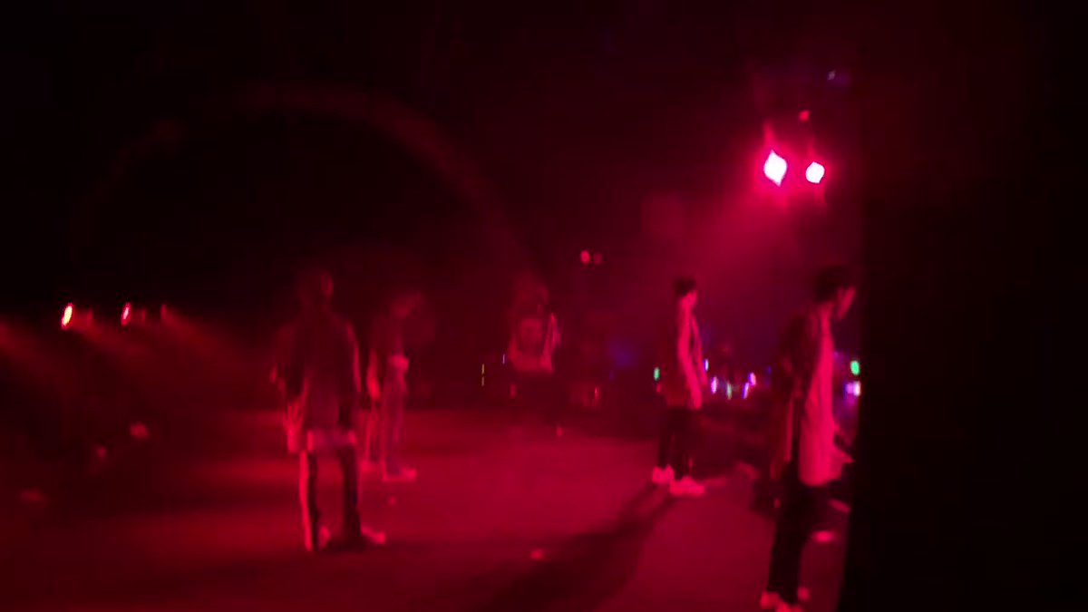 「DIVE」名古屋公演ありがとうございました!!( ^ω^ )✨福岡、大阪、愛知が終わりいよいよ最終日は東京Zepp D 「DIVE」名古屋公演ありがとうございました!!( ^ω^ )✨福岡、大阪、愛知が終わりいよいよ最終日は東京Zepp D