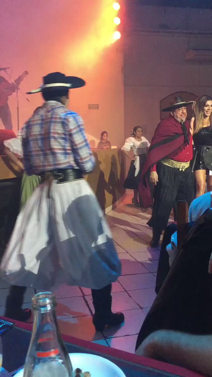 Peña El Chuña! https://t.co/T5oedu9SRl