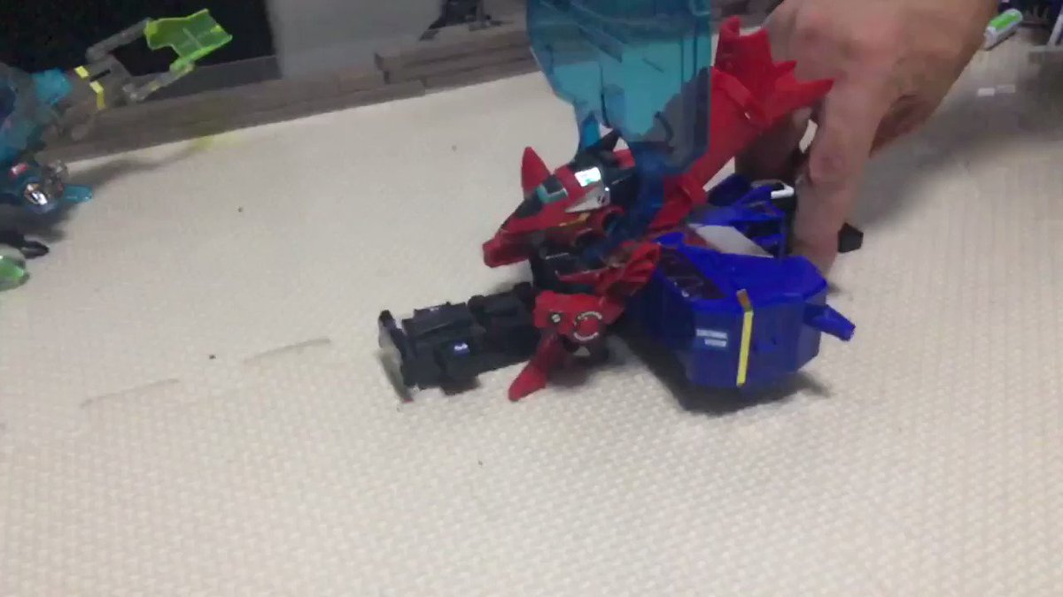 空薬莢の如く飛んでゆくカートリッジシステム #男子の劣情を煽るので禁止すべきもの #ビーダマン #バトルビーダマンゼロ 空薬莢の如く飛んでゆくカートリッジシステム #男子の劣情を煽るので禁止すべきもの #ビーダマン #バトルビーダマンゼロ