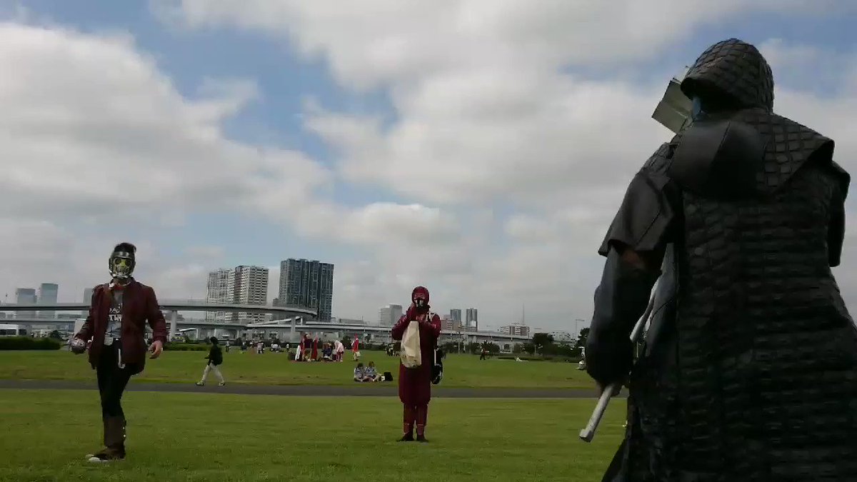 夏コミにてスターロードととロナンがオーブと遊んでるところニンジャスレイヤーが見守ってるw(私の笑い声は気にしないでくださ 夏コミにてスターロードととロナンがオーブと遊んでるところニンジャスレイヤーが見守ってるw(私の笑い声は気にしないでくださ