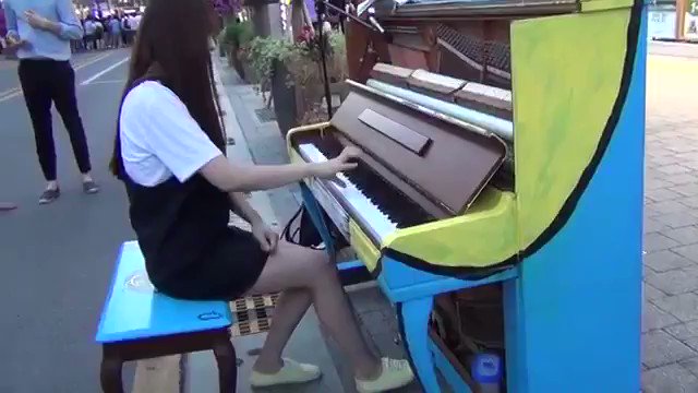 😆韓国の女の子が弾く、ハウルの動く城「人生のメリーゴーランド」 😆韓国の女の子が弾く、ハウルの動く城「人生のメリーゴーランド」