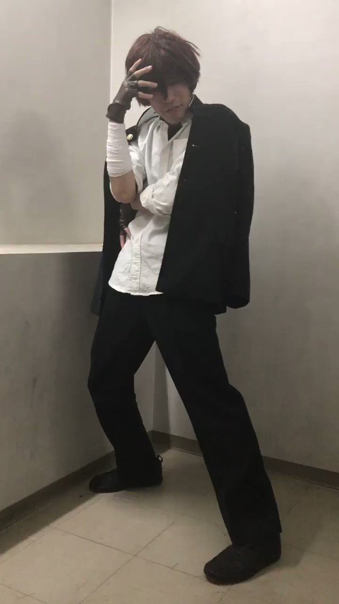 お仕事でアニメ『中二病でも恋がしたい』のダークフレイムマスター(中二病現役時代の冨樫勇太)をしたのでついでに作中のワンシ お仕事でアニメ『中二病でも恋がしたい』のダークフレイムマスター(中二病現役時代の冨樫勇太)をしたのでついでに作中のワンシ
