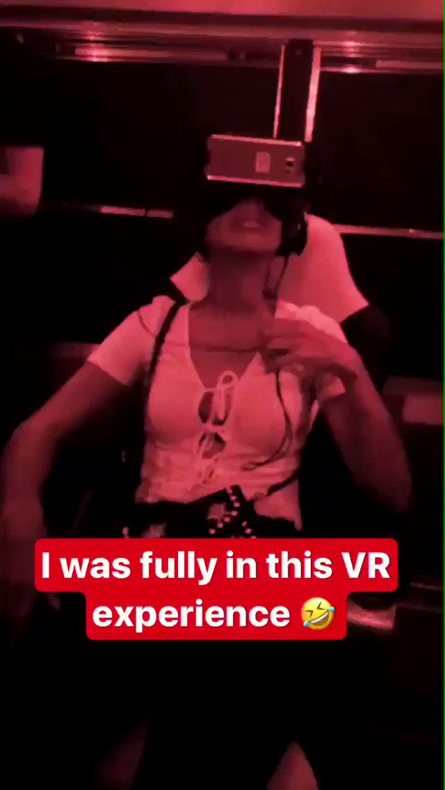 #VR @ITMovieOfficial https://t.co/VIqLWDRet1