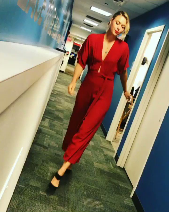Heading to @TheView like...???? #UNSTOPPABLE https://t.co/75ODm3QiFc