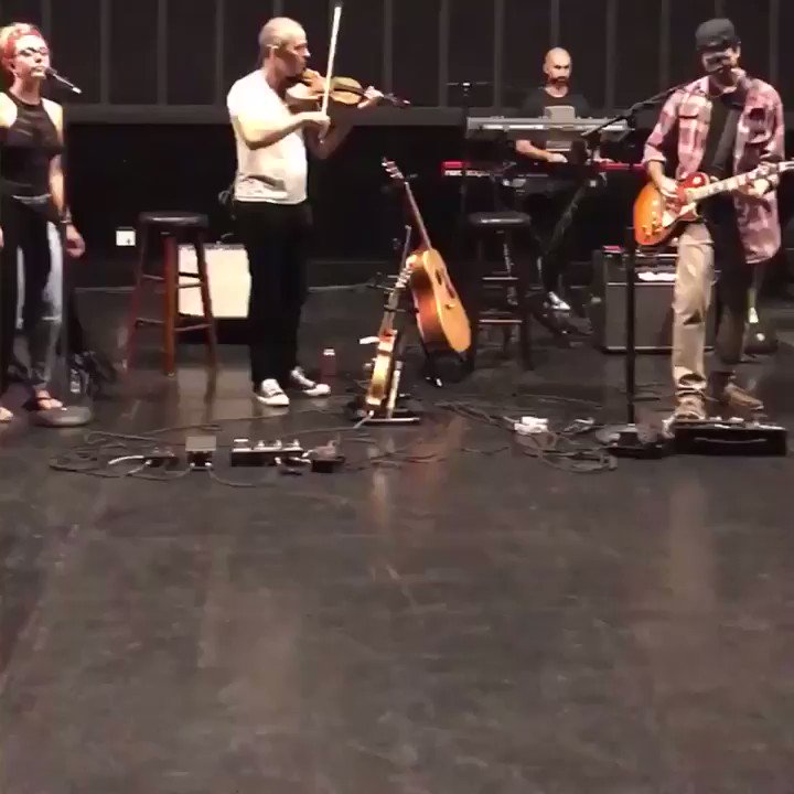 Barefoot Boots ???????????? @iheartradio  rehearsals!!! See you in Vega$$$ this weekend ???????????????? https://t.co/w2tcJAaIzl