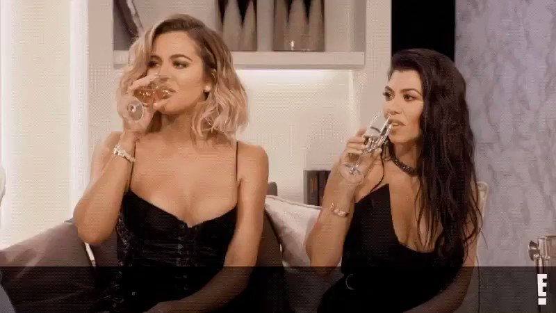 It's our 10 year anniversary special tomorrow night!! ???? 9/8c on E! #KeepItKardashian https://t.co/V7AN77aBq7