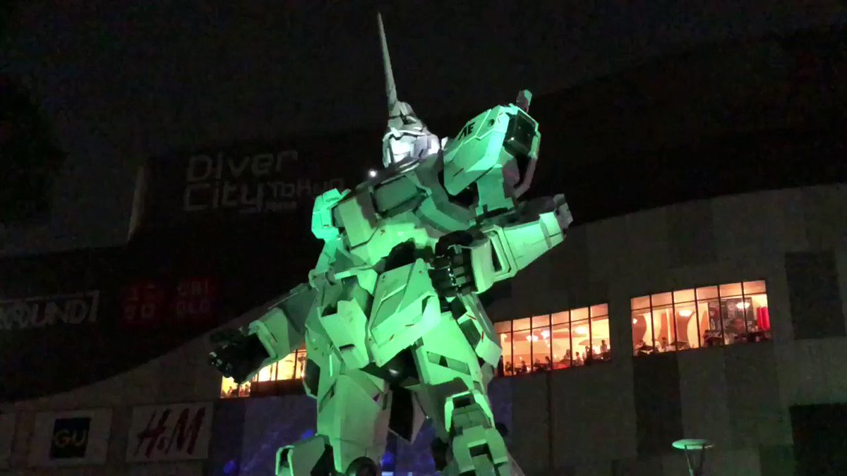 実物大ユニコーンガンダム立像 演出 19:30機動戦士ガンダムUC RE:MIX0096 実物大ユニコーンガンダム立像 演出 19:30機動戦士ガンダムUC RE:MIX0096