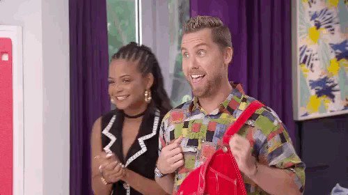 YOUR HOSTS ARE IN THE BUILDING @LanceBass #Dream90'sTeam #represent #90sHouse @MTV90sHouse https://t.co/PzqQxYMYuh