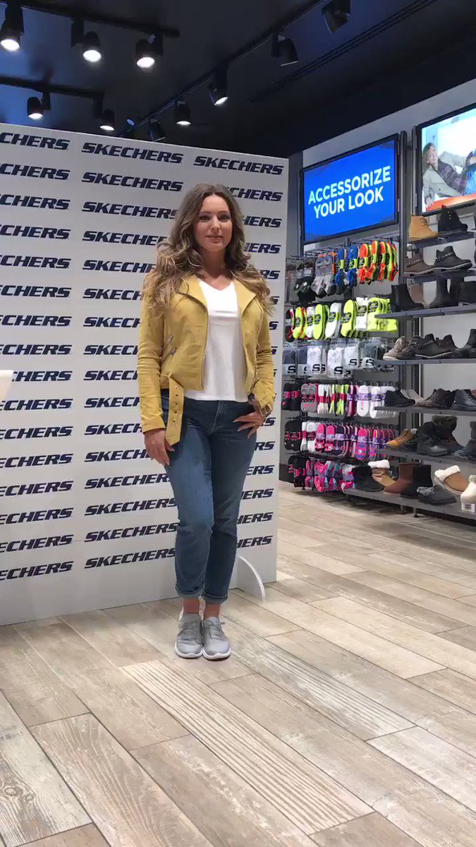 RT @RSVPMagazine: How fab does @IAMKELLYBROOK look in the #YOUbySkechers range? Obsessed ???? @SkechersIE https://t.co/ETsPW28TMA