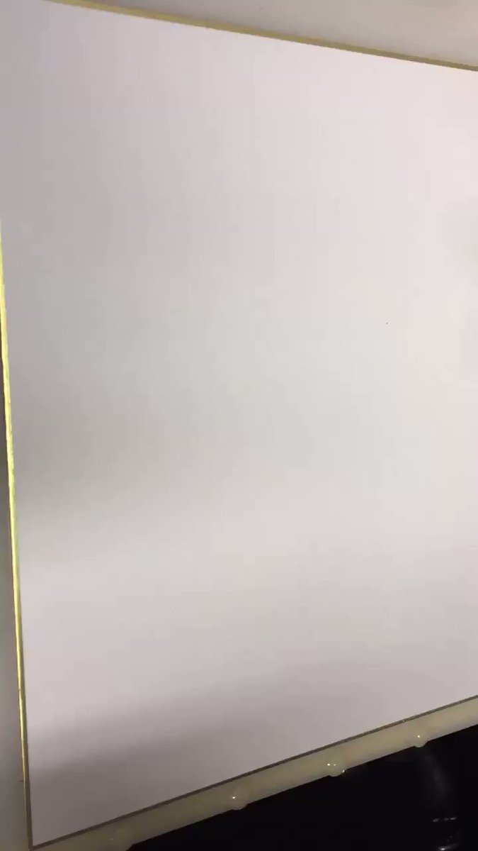 こちらの色紙↓シーザーの作画工程タイムラプス動画です。!ちゃちゃっとプレゼント用に白黒描きしたので、作業時間15分でした こちらの色紙↓シーザーの作画工程タイムラプス動画です。!ちゃちゃっとプレゼント用に白黒描きしたので、作業時間15分でした