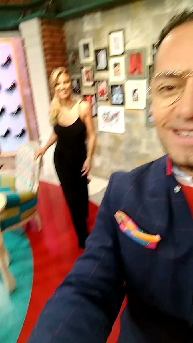 RT @famedinaflores: @ailen_bechara hoy en @LaJauladelaModa @ciudad_magazine https://t.co/H4mJlZh4K6