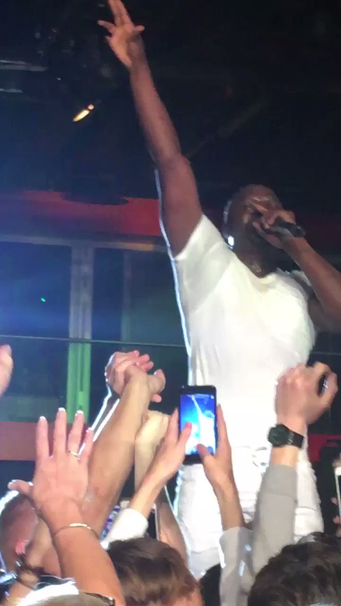 RT @SammieeDeeeee: @Akon was amazing last nigh @engineshed One of the best gigs I’ve been too #KonvictKartelUKTour https://t.co/52EJyyDRCW