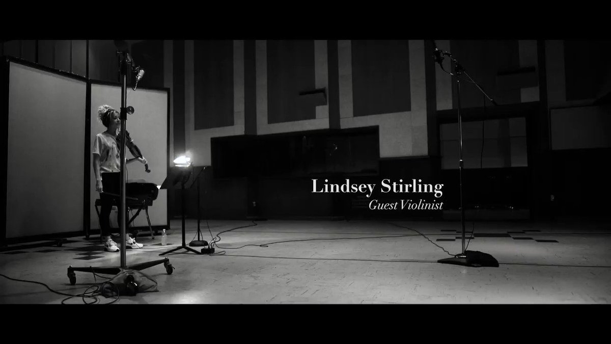 Watch a BRAND NEW episode of Inside Synthesis featuring @lindseystirling! https://t.co/fQ42xkEUkK