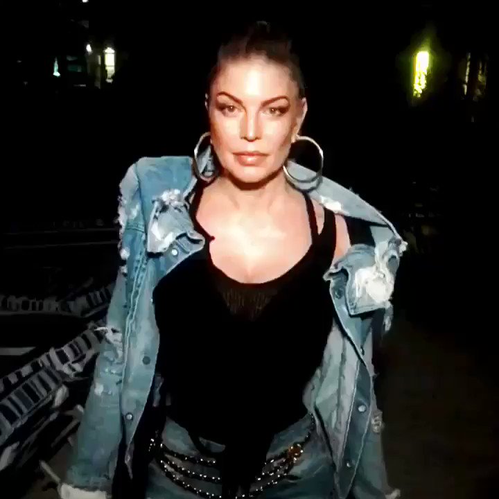 RT @amazonmusic: Kick it w/ @Fergie this Saturday night ???? It’s all going down on our Insta! https://t.co/6nBtmpSoBA https://t.co/ERxB3BHQM3