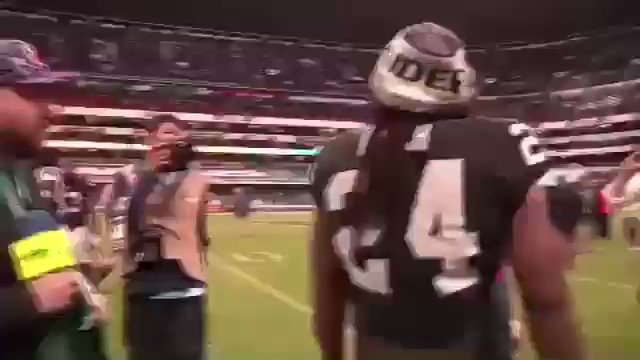 RT @barstoolsports: Marshawn’s going to retire after next season and then bring the whole world peace https://t.co/tkkLpFHbG5