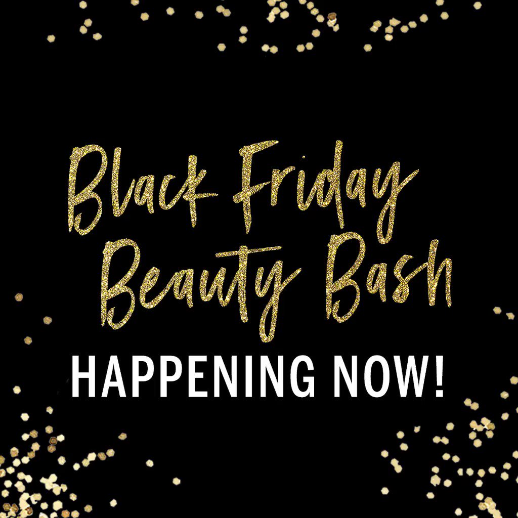 Prepare to be DAZZLED: #BlackFriday beauty deals going on NOW! ???????? only. https://t.co/HIcug9T4ES https://t.co/D8QPpsnhQm