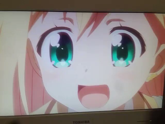 このニーナちゃんの表情でエモみを感じられれば買っても損が内と思います #hinalogic #ひなろじ このニーナちゃんの表情でエモみを感じられれば買っても損が内と思います #hinalogic #ひなろじ