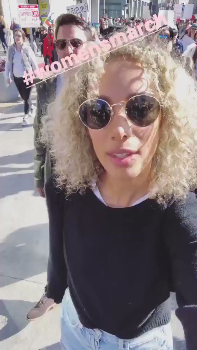 #womensmarch  #la https://t.co/qEWmBvL5ot