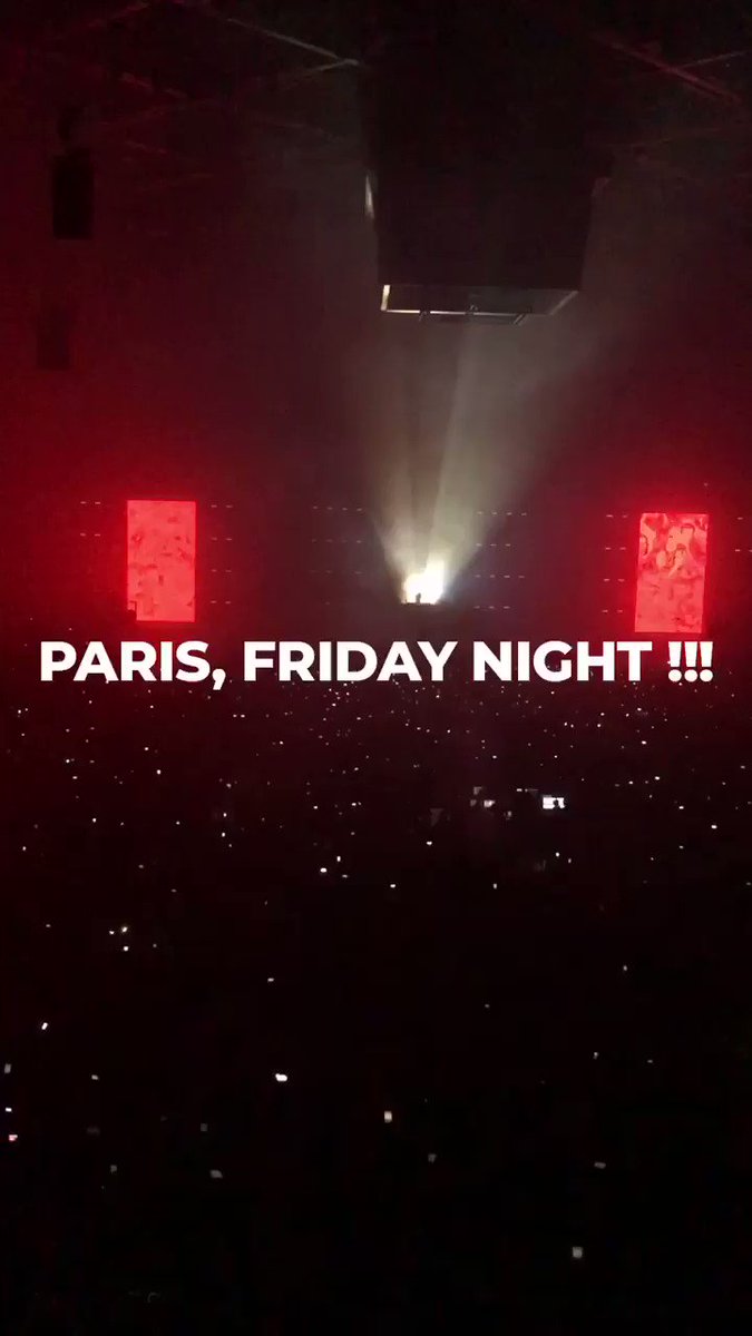 Paris Bercy was amazing !!! 15.000 people but we feel like one ❤️
#guettatour2018 @AccorH_Arena @AuguriProd https://t.co/6oVlzx0mhK