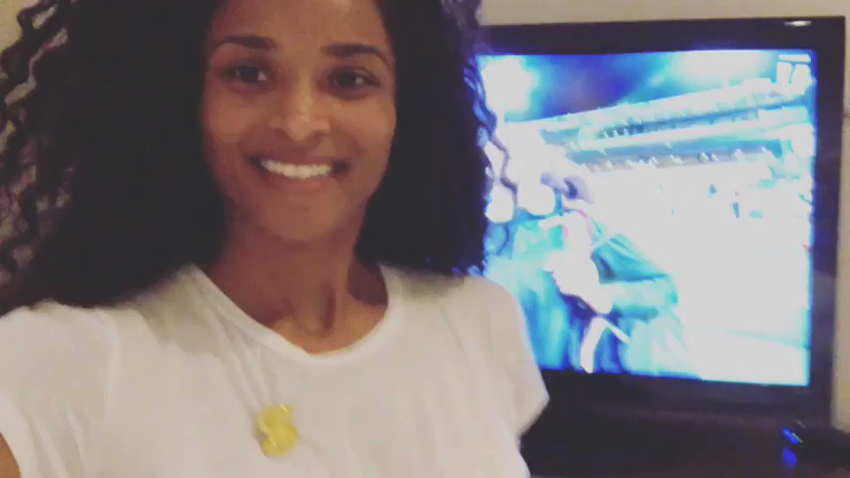 Rocking my S! S for me stands for Strong, Striver, Survivor! 
Excited for My girl @SerenaWilliams comeback! #IWD https://t.co/TR5Cz0jxHf