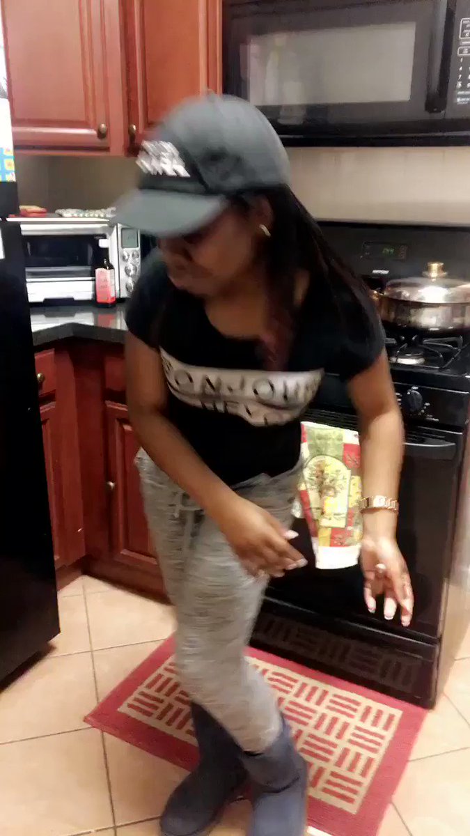 RT @ikea_lashay9: I’m sorry It took so long but here it is @tonibraxton #LongAsILive my two step https://t.co/JKuh9tuq9c