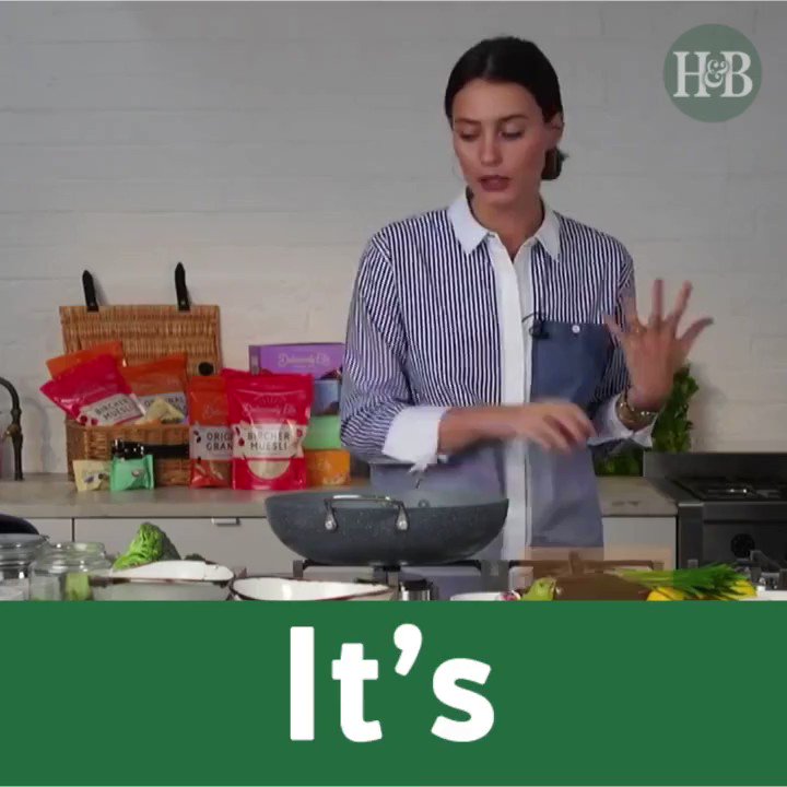 🥕 Let the ledge (@deliciouslyella)... see the vedge! 🙌. It's #VeganHour 😍 https://t.co/XjvML59ZvU