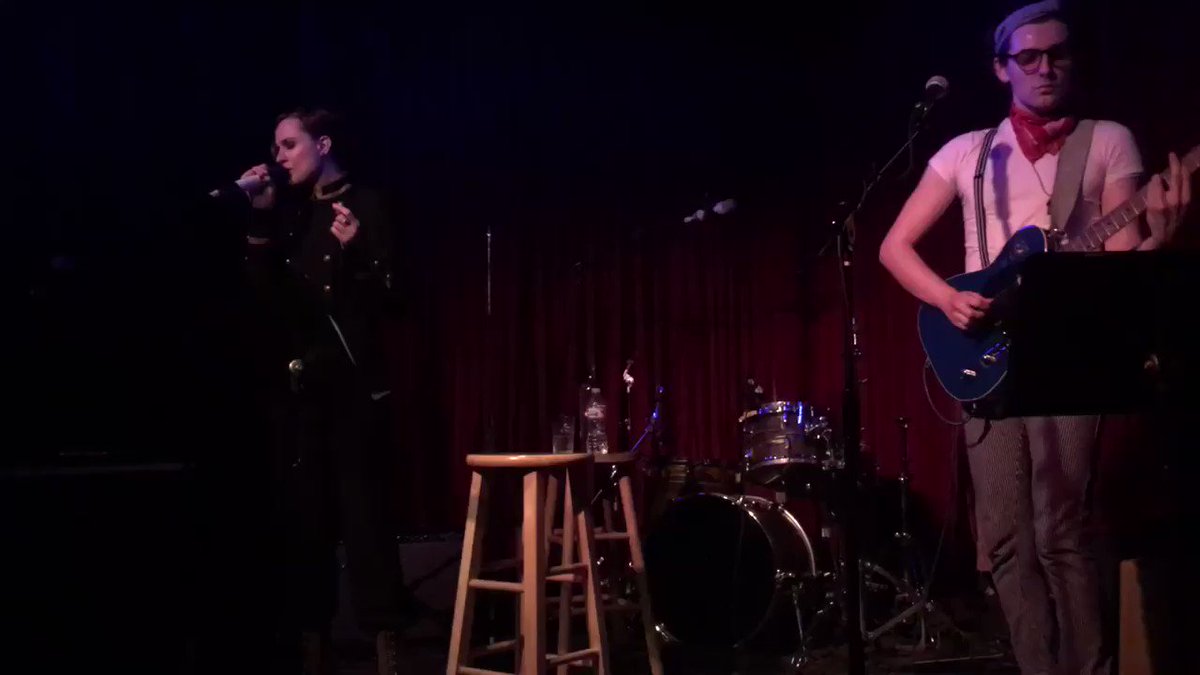 RT @dorrie_chang: @zanecarney and @evanrachelwood what a night! https://t.co/uLPsPdpz8n